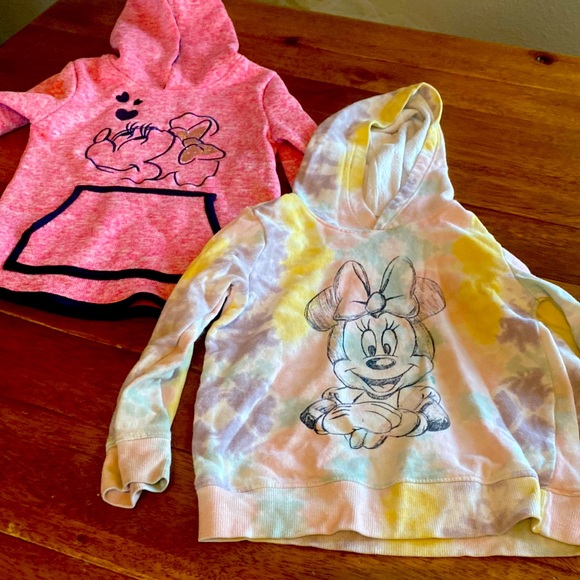 Disney Other - Minnie sweater 4-5